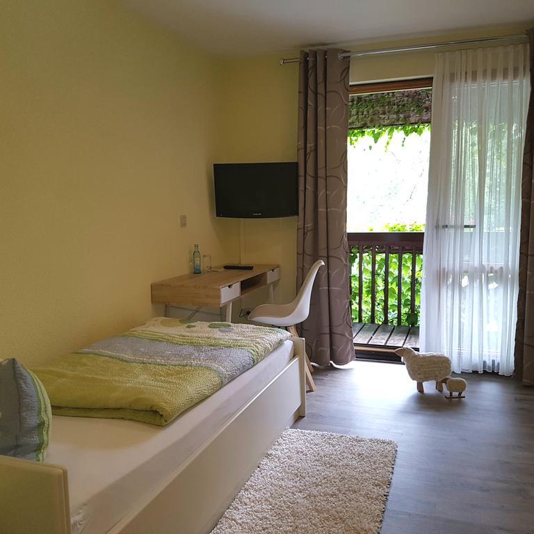 Schneiderlein Hotel Limbach-Oberfrohna Екстер'єр фото