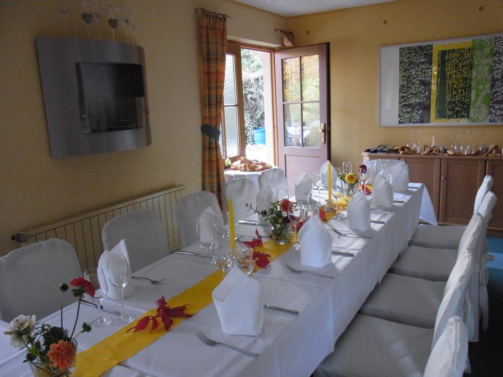 Schneiderlein Hotel Limbach-Oberfrohna Екстер'єр фото