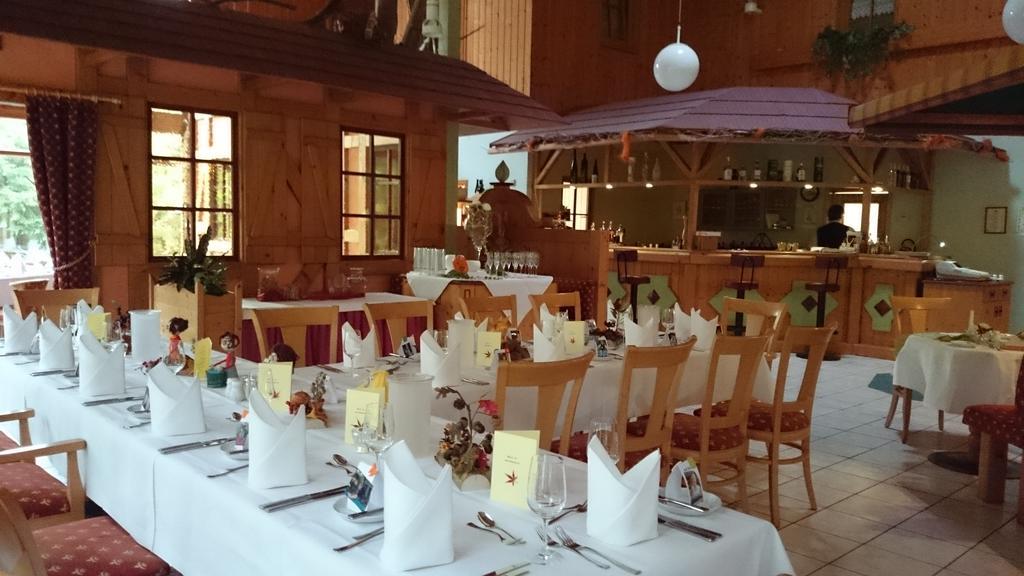 Schneiderlein Hotel Limbach-Oberfrohna Екстер'єр фото